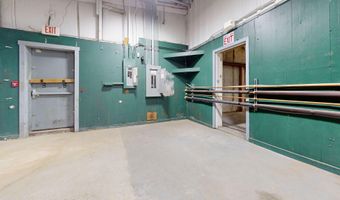 213 Washington St S, Auburn, ME 04210