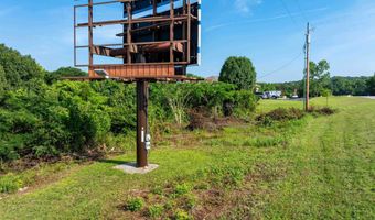 Barnett Dr, Batesville, AR 72503