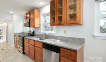 49 Pinedale Rd, Asheville, NC 28805