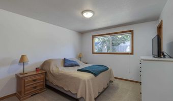 19565 SW Southview Pl, Aloha, OR 97078
