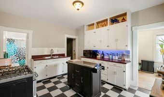 11 Summer St, Barre, VT 05649