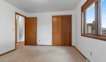 W2527 SKYVIEW Court, Appleton, WI 54915