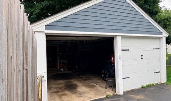 196 Ellsworth St, Bridgeport, CT 06605