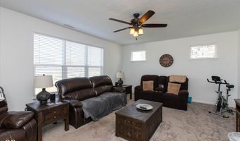 3022 Silvercliff Cir, Indianapolis, IN 46217