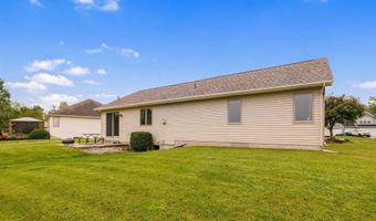 5371 Bear Creek Pass Pass, Auburn, IN 46706
