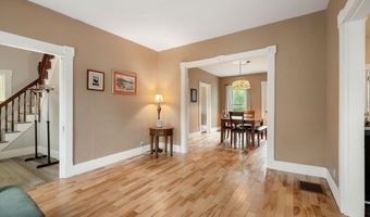 11 Summer St, Barre, VT 05649