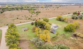 2397 Fair Rd, Abilene, KS 67410