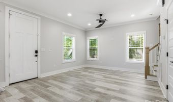 1644 Eastway Dr, Charlotte, NC 28205