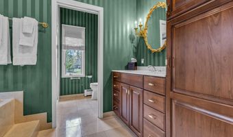 34 Bruns Rd, West Allenhurst, NJ 07711