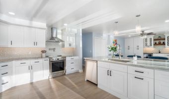 744 SPANISH MAIN Dr, Apollo Beach, FL 33572