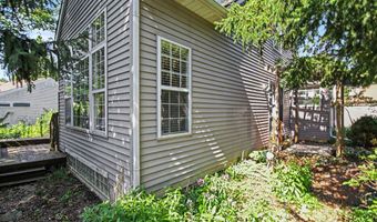 1480 Kelly Green Dr, Ann Arbor, MI 48103