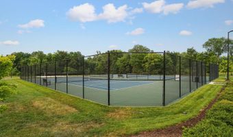 44692 COLLINGDALE Ter, Ashburn, VA 20147