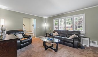 623 Forecastle Ave, Beachwood, NJ 08722