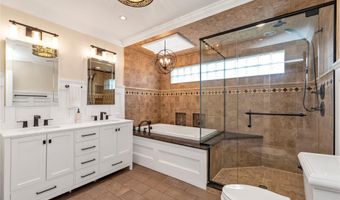 95 Falmouth Pl, Albertson, NY 11507