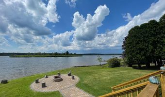 96 Longfellow Cir, Albrightsville, PA 18210