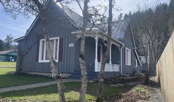 7042 Oak St, Bonners Ferry, ID 83805