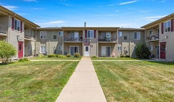 10037 Allen Pointe Dr, Allen Park, MI 48101