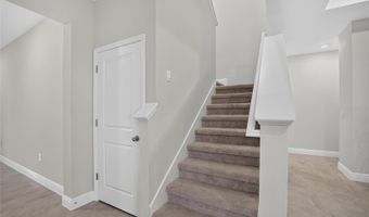 5633 HAWKS CAY St, Apollo Beach, FL 33572