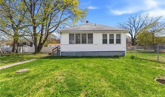 9 Youlden Ave, Cranston, RI 02910