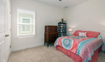6268 ROADSTEAD Ct, Apollo Beach, FL 33572