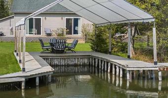 8018 Lake St, Alanson, MI 49706