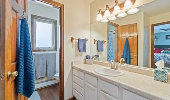 7209 HAWTHORNE Dr, Cheyenne, WY 82009