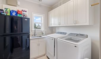 8326 Sidney Gautreaux Rd, Abbeville, LA 70510