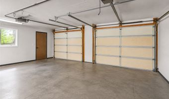 228 Lake Hills Ct, Bigfork, MT 59911