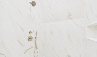 244 L St 7, Boston, MA 02127