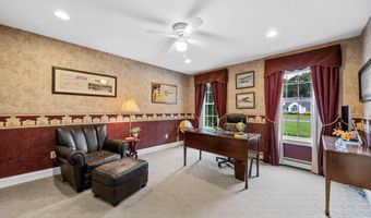 29 Weatherdeck Dr, Bourne, MA 02532