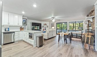 3 Wyre Ln, Bella Vista, AR 72714