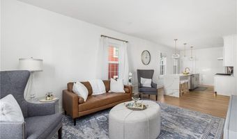 17 Old Beach Rd, Newport, RI 02840