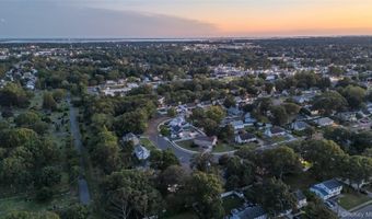 45 N Ronald Dr, Amityville, NY 11701