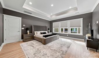 1233 Drummond Ave, Charlotte, NC 28205