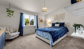 1454 Angora Dr, Gardnerville, NV 89460