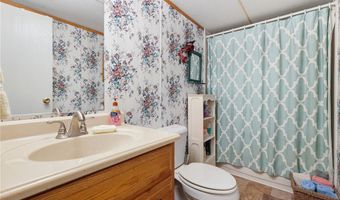 10400 Ruth Vinson Rd, Autryville, NC 28318