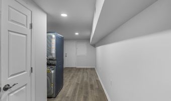 2912 AUCHENTOROLY Ter, Baltimore, MD 21217