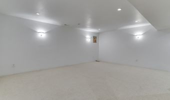 944 Angus Ln, Indianapolis, IN 46217
