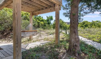 12 Royal Tern Ct, Bald Head Island, NC 28461