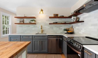 44 Woobly Rd, Bolton, MA 01740