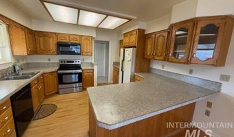 5967 Noah St, Chubbuck, ID 83202