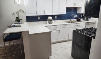4600 DUKE St 807, Alexandria, VA 22304