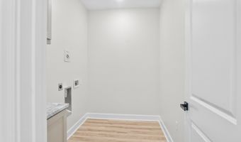 524 Madeleine Cir, Austin, AR 72007