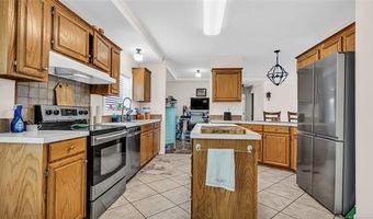 243 Red Cedar Rd, Ardmore, OK 73401