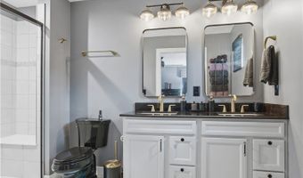 3111 Starlight Cir, Akron, OH 44312