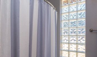 2602 Fairway Dr, Artesia, NM 88210