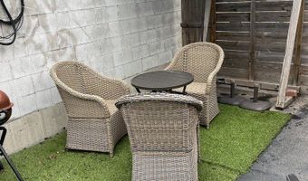 4041 W 115th St, Alsip, IL 60803