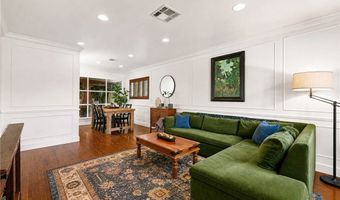 8337 Lennox Ave, Los Angeles, CA 91402