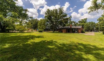 723 8th St, Bentonville, AR 72712