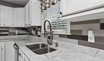 26570 Preston Place Dr, Abingdon, VA 24211